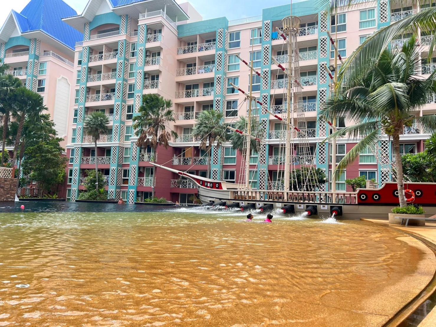 Grande Cariibbean Pattaya By Thita Aparthotel Buitenkant foto