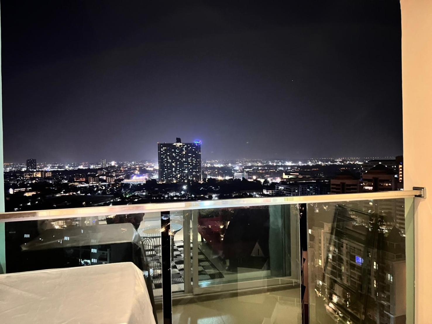 Grande Cariibbean Pattaya By Thita Aparthotel Buitenkant foto