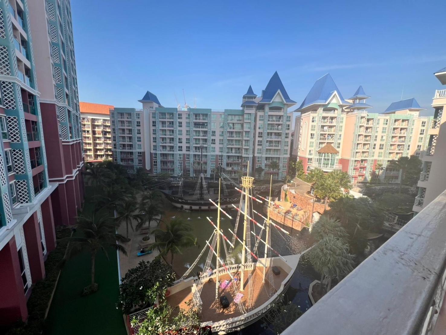 Grande Cariibbean Pattaya By Thita Aparthotel Buitenkant foto